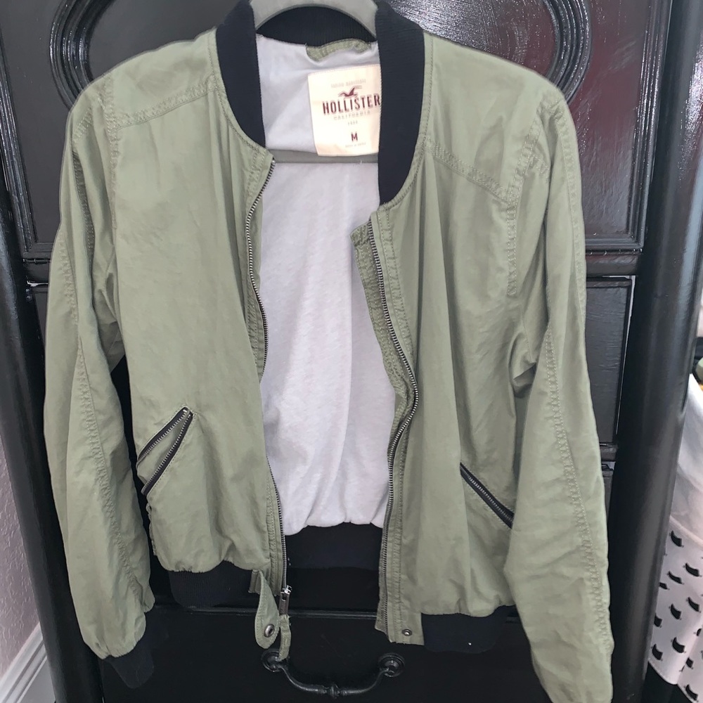 Army  green bomber jacket